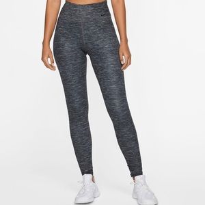 NIKE Dri Fit Leggings